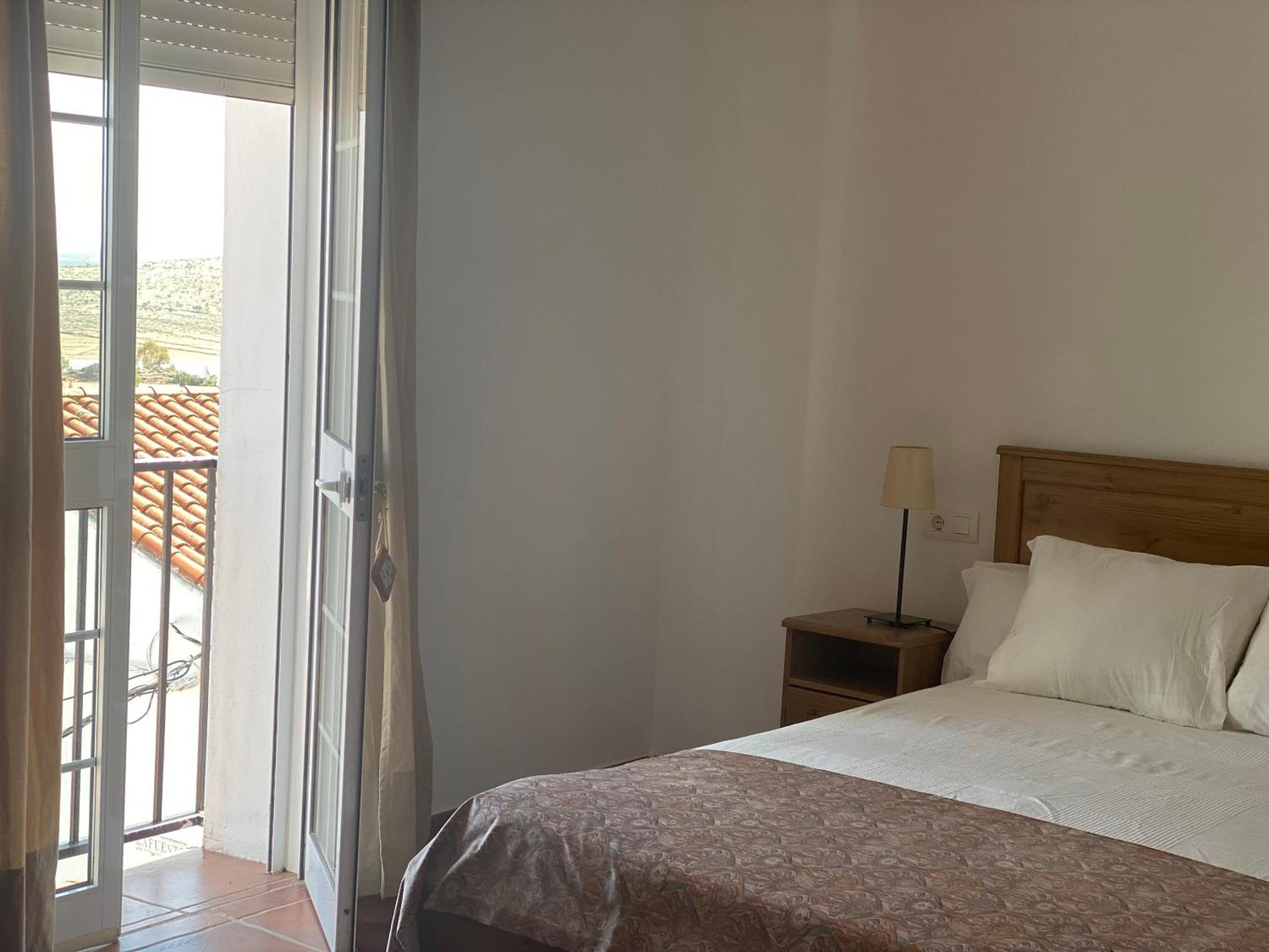 El Balcon De Alange Bed & Breakfast Екстериор снимка